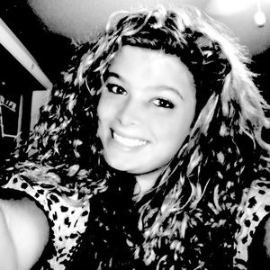 Meet your Posher, Carli